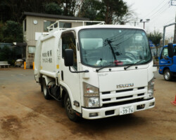 収集用トラック