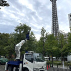 周囲にも気を配り、慎重に作業いたします。